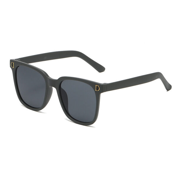 Wholesale Retro Children's Square Sunglasses UV400 Black Frame Sunscreen Fashion Accessory