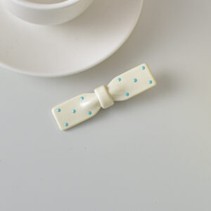 3#White-square bow