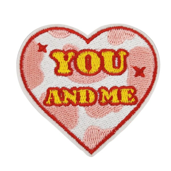 oly-79cb8ec1c54df86cc299033ca8fbb036 Wholesale Polyester Embroidered Heart Patch Decorative Applique for Clothing