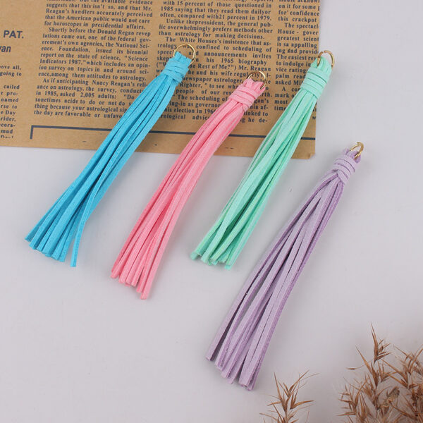 oly-7a34de9fac4176e0d599c15ca7f304b4 Wholesale Silicone Tassel Keychain Coffee Individually Packaged Fashion Accessory