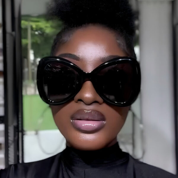 oly-7a966581395e705991e4aa50829f5231 Wholesale Butterfly Shape Women's Sunglasses UV400 Fashion Accessory Gift Boutique