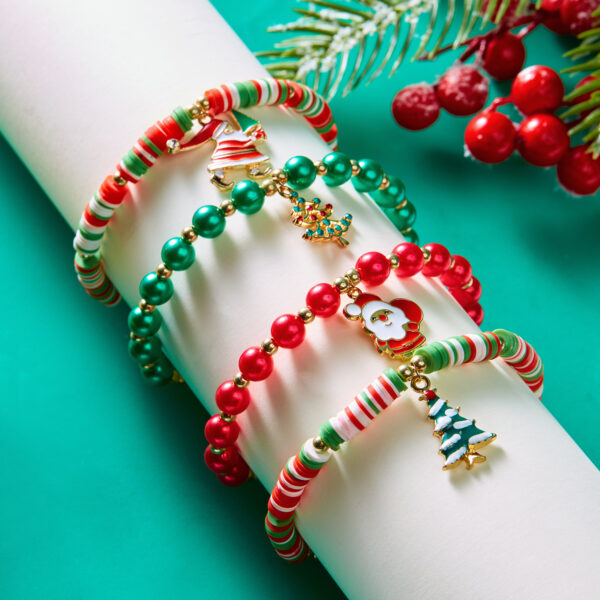 oly-7b01b579ecb792e414f6a8fd255fe70a Wholesale Fashion Alloy Christmas Bracelet Set with Santa and Tree Charms, Jewelry Gift for Women
