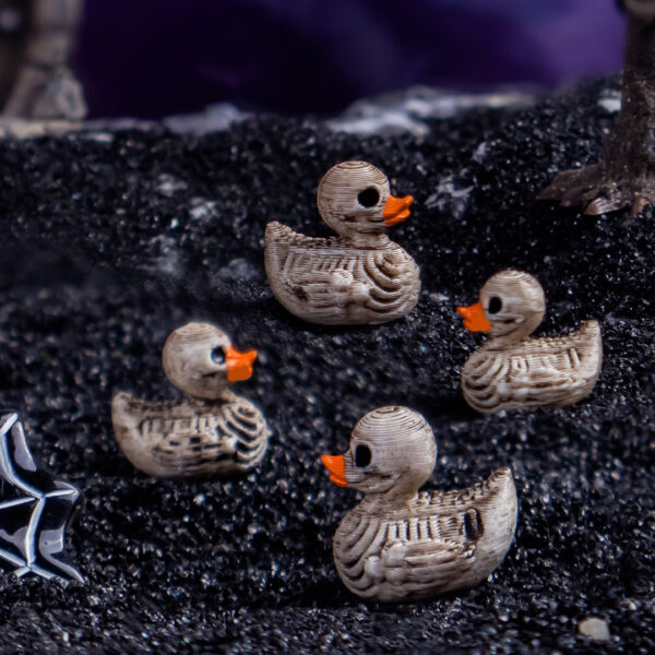 Wholesale Cartoon Skull Duck Resin Ornament – Halloween Decorative Accent for Party and Home