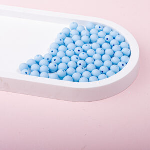 Y089 sky blue / 6mm, aperture is about 1mm (about 165 pieces in a pack of 20g)