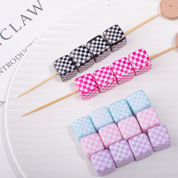 oly-7bed465aa14c0e8fecd40fa82000d70b Wholesale Electroplated Acrylic Black Plaid Mosaic Loose Beads for DIY Jewelry and Phone Chain Accessories