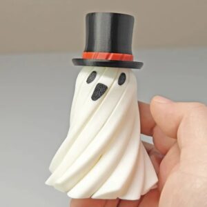 Magic hat spinning ghost