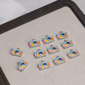 oly-7c4ea1b032afbc0e3c719d4bd6ea884e Wholesale Camera Charm Pendant Fashion Jewelry Accessory Gift Boutique Resale