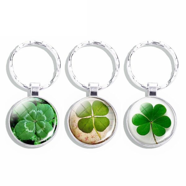 Wholesale Metal Luminous Four Leaf Clover Keychain Crystal Glass Lucky Charm Gift