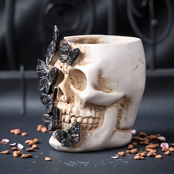 Wholesale Halloween Butterfly Skull Resin Pen Holder Desktop Ornament Decorative Accent Gift for Couple Wedding