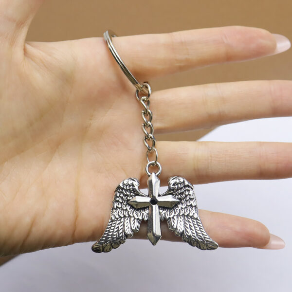 oly-7dd0fc576d4823565435b2263befa3b0 Wholesale Punk Vintage Angel Wings Cross Keychain Pendant, Zinc Alloy Fashion Accessory for Bags