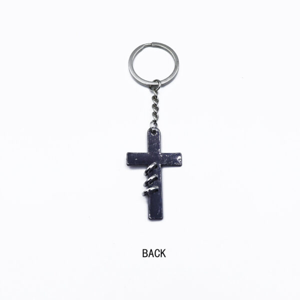 Wholesale Stylish Cross Pendant Keychain Graphite Zinc Alloy Car Key Fashion Accessory OLY Exclusive