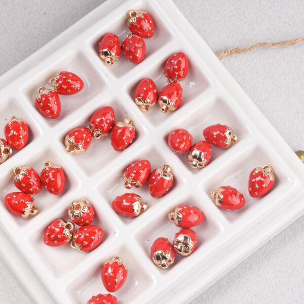 oly-7fa980c352d7c6ced66124eb8183800c Wholesale Hand Painted Strawberry Pendant Zinc Alloy Jewelry Accessory for DIY Necklace Earring Phone Chain Boutique Resale