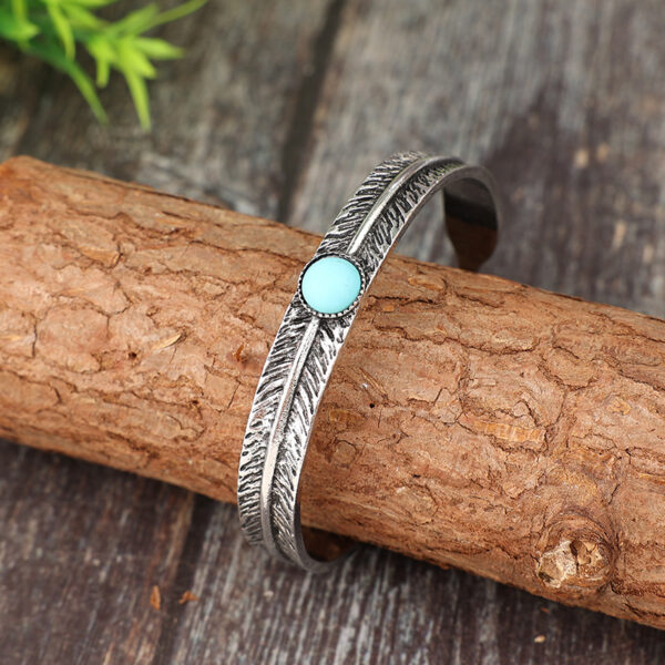 oly-8467cc291c670a0c42929897b90b3137 Wholesale Bohemian Feather Pattern Vintage Bangle Jewelry Accessory Boutique Resale