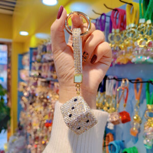 Diamond dice-white