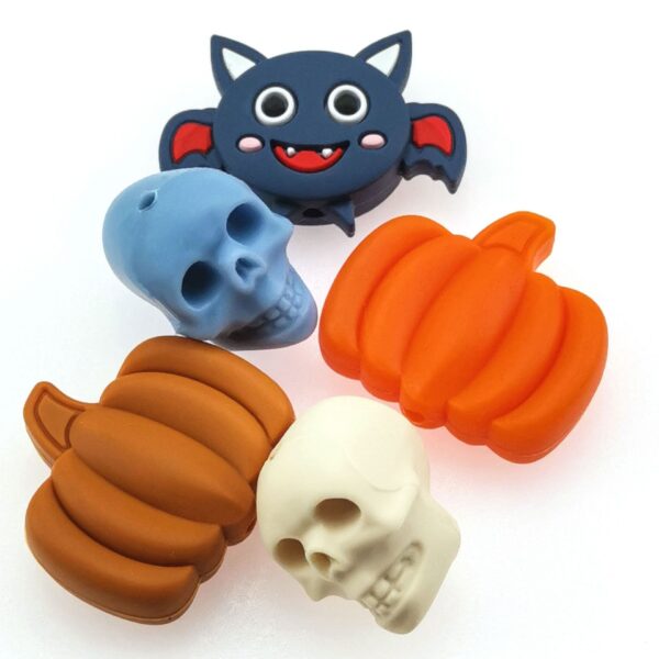 oly-8487dd3a08b89ead22b3623bd99c81bb Wholesale Skull Silicone Teething Beads DIY Accessory for Baby Gift Resale