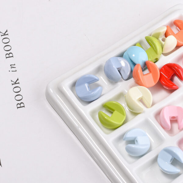 oly-855844ac7d8f318c4bdbc9bd709eb2b4 Wholesale Acrylic Cube Puzzle Beads Mixed Colors DIY Phone Charm Craft Supply Boutique Resale