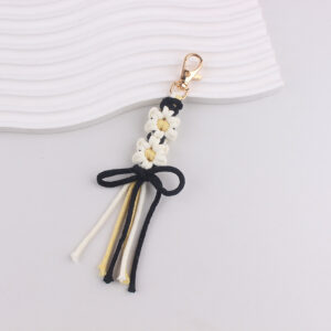 White light yellow
