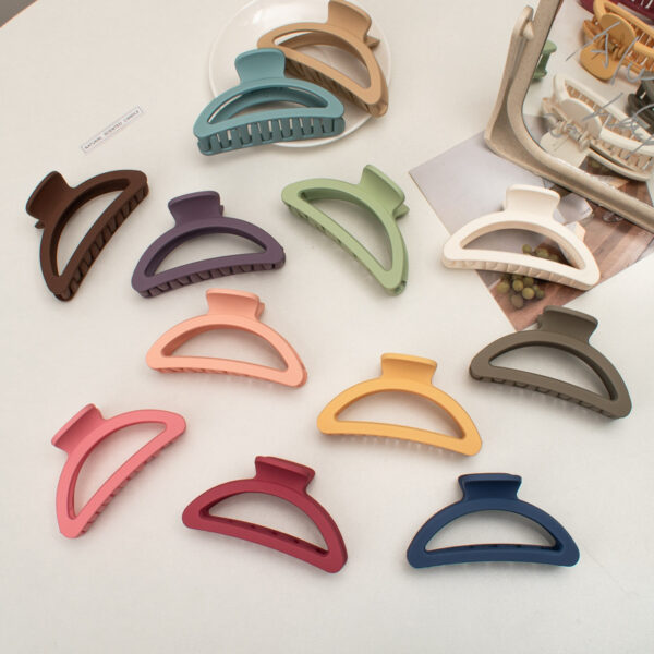 Wholesale Korean Minimalist Fan Hair Claw Clip Resin Women's Casual Fashion Accessory