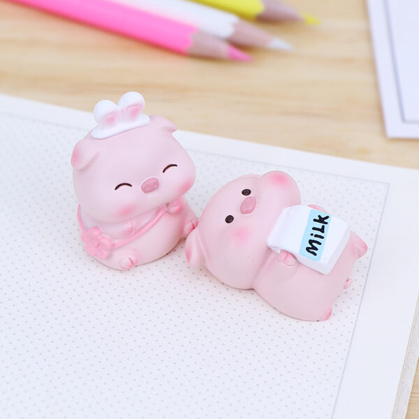 oly-863d3f4c4b072fa11d12b4634aa4dcd8 Wholesale Cute Pig Resin Figurine Set 4 Piece Desktop Car Decor Everyday Gift