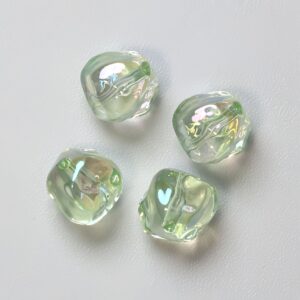 13-transparent green / The size is about 12mm, the hole diameter is about 1.8mm (sold by piece)