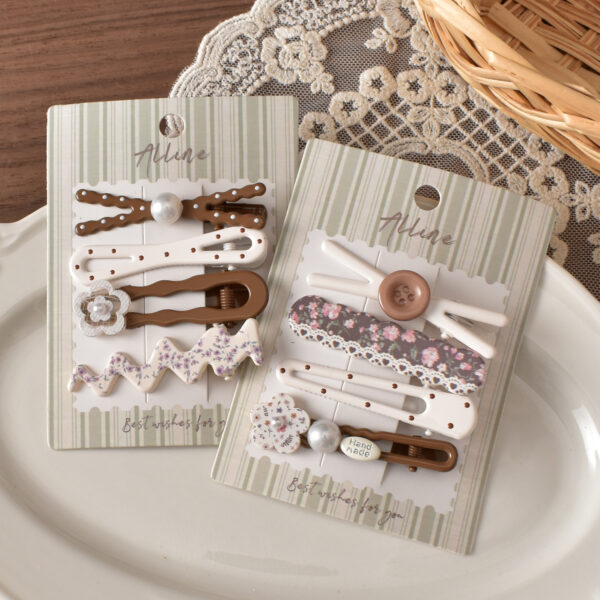 oly-87f6d9dde4d0a97a3d0920be7a50f3ea Wholesale French Vintage Floral Hair Clips Acrylic Pearl Handmade Set of 4 Hair Accessory for Resale