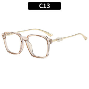 C13 - Champagne-framed white film