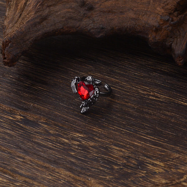 oly-88ea164ad62a288948724c8597fb0db0 Wholesale Vintage Dark Raven Ruby Heart Pendant Necklace and Ring Set Zinc Alloy Fashion Accessory for Resale