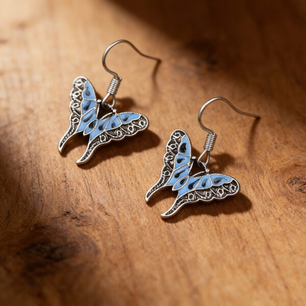 oly-89136ea5c58274e25eb2ce8b1dd58e32 Wholesale Retro Butterfly Drop Earrings Vintage Metal Jewelry Fashion Accessory for Party