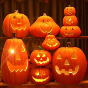 Wholesale American Style Plastic Luminous Halloween Pumpkin Lamp Decorative Accent for Gift