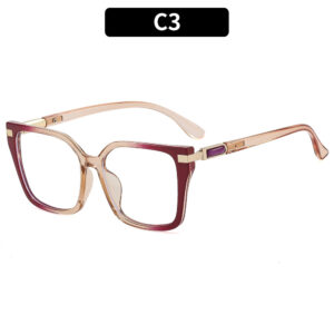C3 - Red on both sides, champagne in the middle