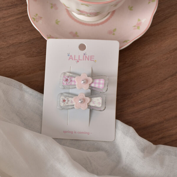 oly-8d334303b7ca4e44dd7c6e8409d47b7f Wholesale Spring Floral Bow Hair Clips Acrylic Fashion Accessory Gift