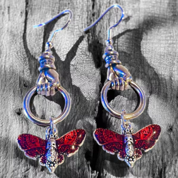 Wholesale Trendy Y2K Punk Butterfly Drop Earrings Zinc Alloy Electroplated Silver Gothic Hand Pendant Jewelry Accessory