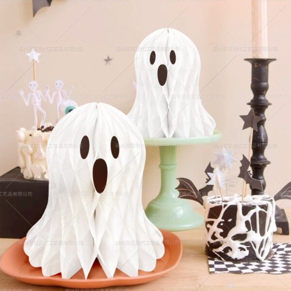 Wholesale Halloween Ghost Honeycomb Paper Ornament Party Decorative Accent