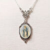Wholesale Fashion Glass Pendant Necklace with Bamboo Chain Trendy Jewelry Accessory for Everyday Wear