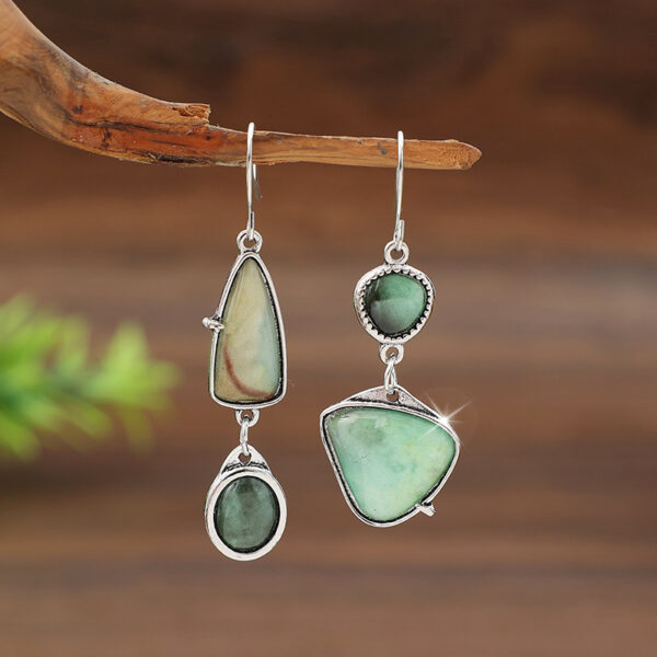 oly-90c5a7a1c3893ebd3efe686a32f0be5a Wholesale Bohemian Palace Style Geometric Green Synthetic Gemstone Earrings for Party Wear Fashion Accessory