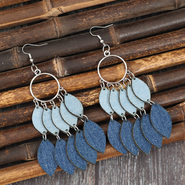 oly-9119c87e0a0f71130d1773b00bd14ac4 Wholesale Retro Denim Style Leather Leaf Fringe Earrings - Fashion Accessory for Boutique Resale