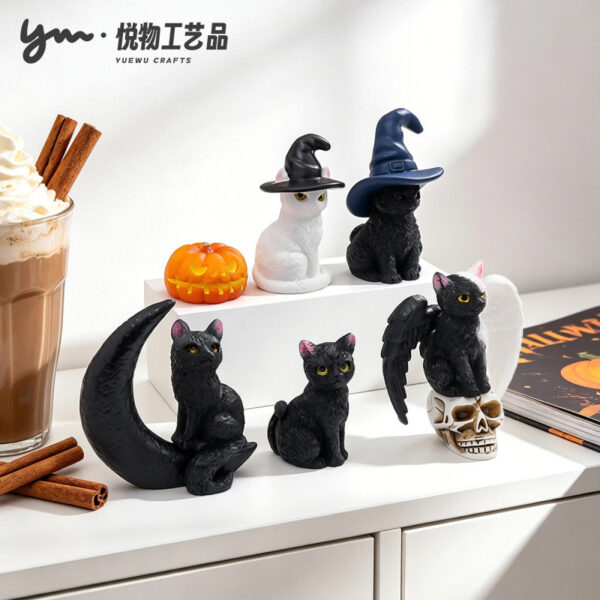 Wholesale Resin Black White Twin Cat Figurine for Halloween Car Desktop Decor