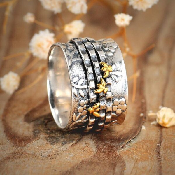 oly-9279a609d5b948571a7e8fb5f5dc0630 Wholesale European American Style Wide Band Double Color Bee Flower Ring Alloy Wedding Gift