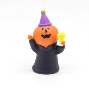 Dry cup pumpkin monster