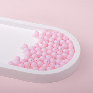 Y099 light pink / 6mm, aperture is about 1mm (about 165 pieces in a pack of 20g)