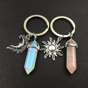 Wholesale 2 Pcs European Style Sun and Moon Alloy Keychain Decorative Key Ring for Bag Charm