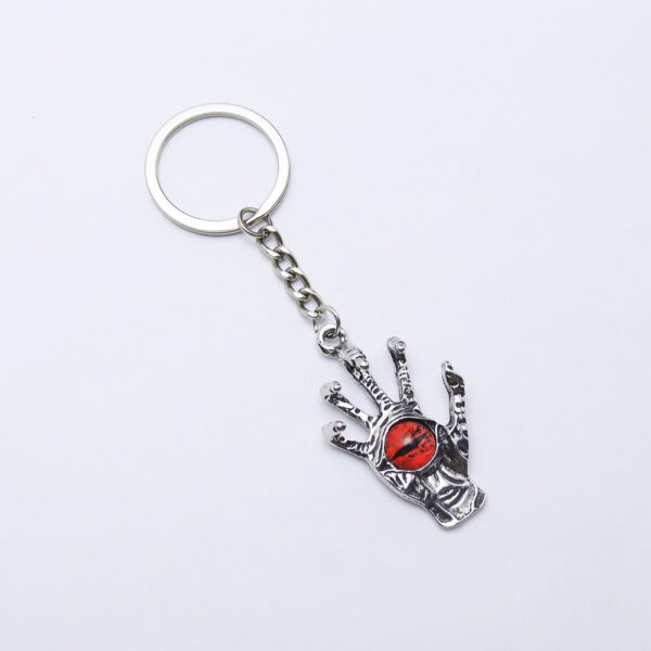Wholesale Silver Evil Eye Claw Keychain Pendant Stylish Car Key Accessory for Men