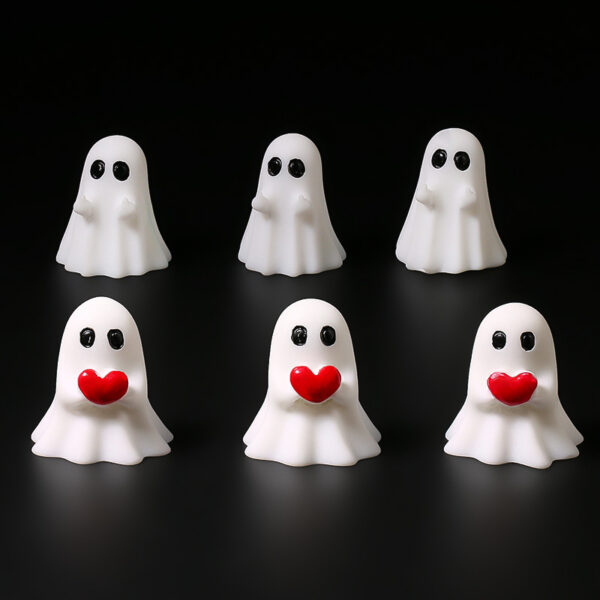 Wholesale Cute Halloween Ghost Resin Craft Figurine Decorative Accent Gift