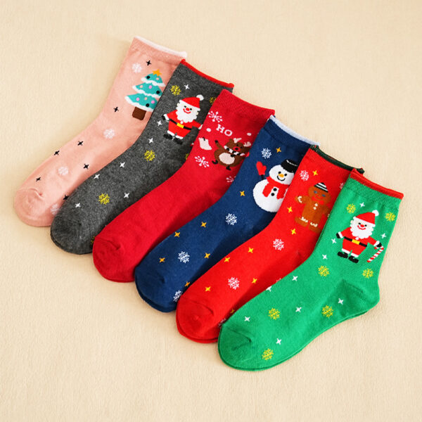 oly-947ec159fdbec111fea1ffbbc2e2dcd2 Wholesale Cartoon Christmas Reindeer Mid Calf Socks Polyester Fun Holiday Accessory