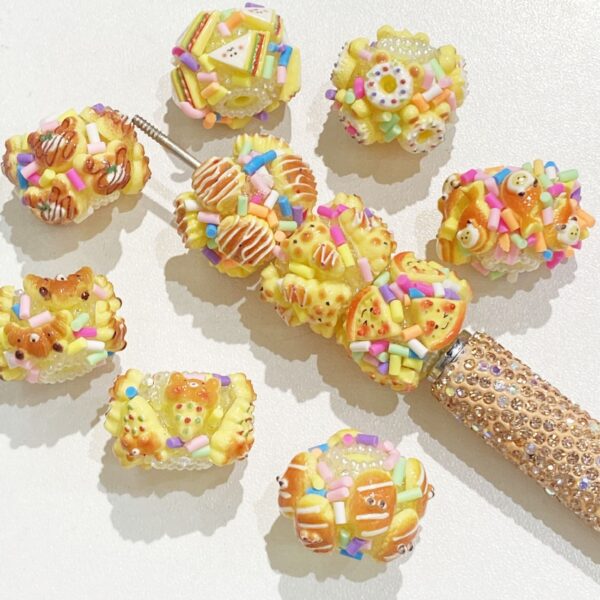 oly-953858ccd492e8044318cada40e0ab2c Wholesale Irregular Donut Shape Acrylic Beads DIY Fashion Accessory for Jewelry Making