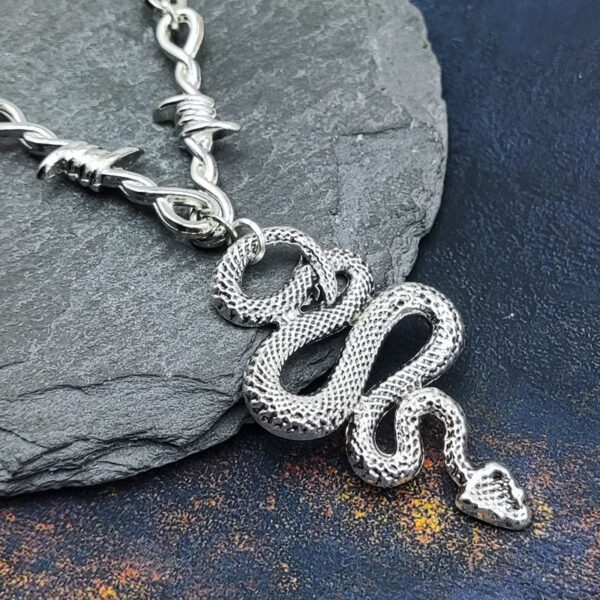 Wholesale Gothic Serpent Snake Necklace for Men Women Trendy Fashion Accessory Gift