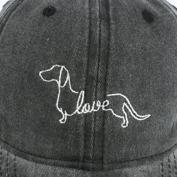 oly-96eaefb82eda35a3389e00543c4ad558 Wholesale Trendy Embroidered Baseball Cap Black Sunscreen Unisex Fashion Accessory