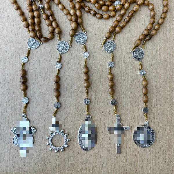 Wholesale Geometric Handmade Wood Bead Necklace Natural Wood Pendant for Easter Fashion Jewelry Accessory