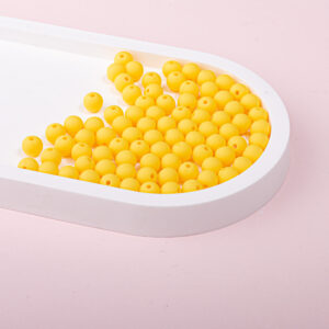 Y086 positive yellow / 6mm, aperture is about 1mm (about 165 pieces in a pack of 20g)