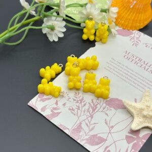 Yellow / Bear pendant (single)